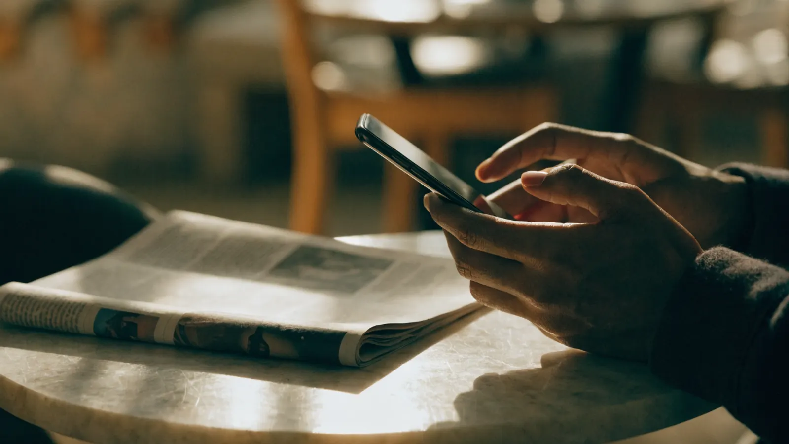 Dal cartaceo al digitale: come sta cambiando l’attesa